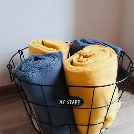 Marge's Cosy Old Town Nest * Брашов