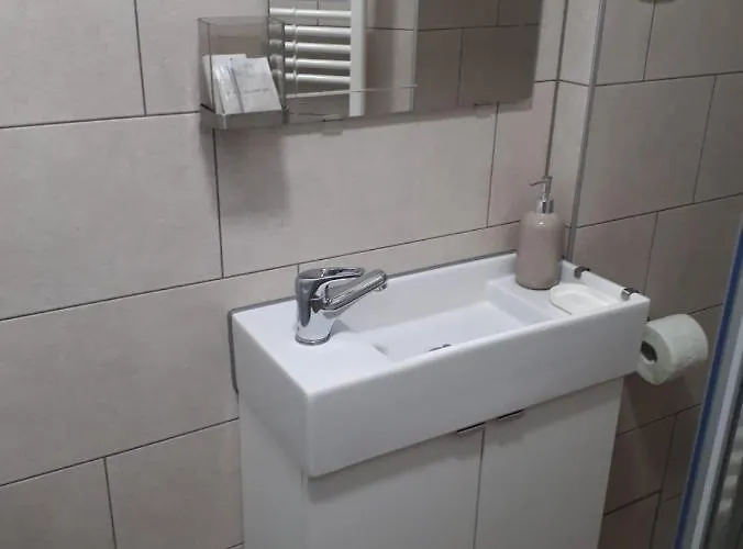 Apartment Marge's Cosy Old Town Nest *