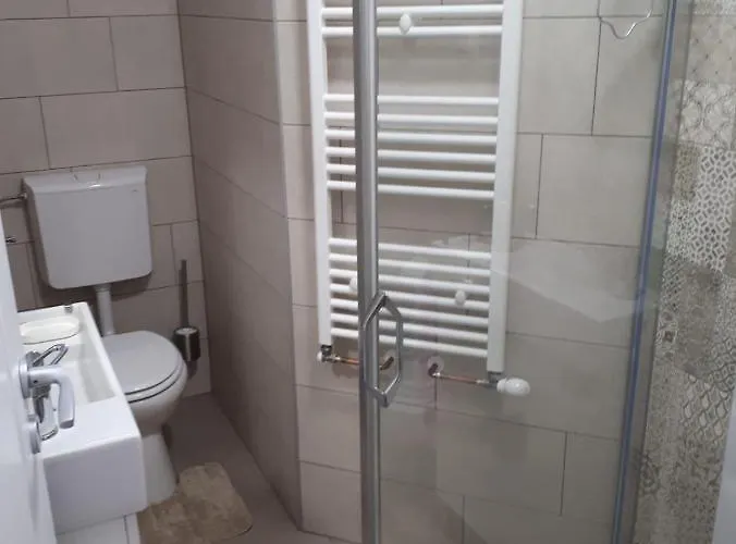 Marge's Cosy Old Town Nest * 布拉索夫